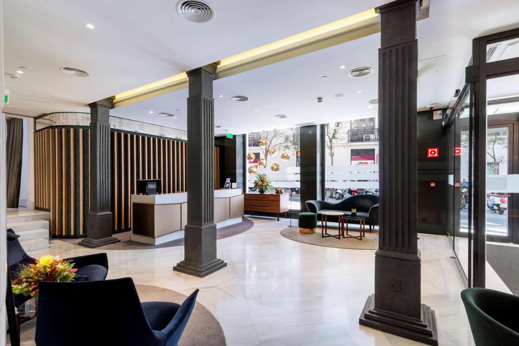 Hotel Doubletree By Hilton Madrid-Prado Extérieur photo